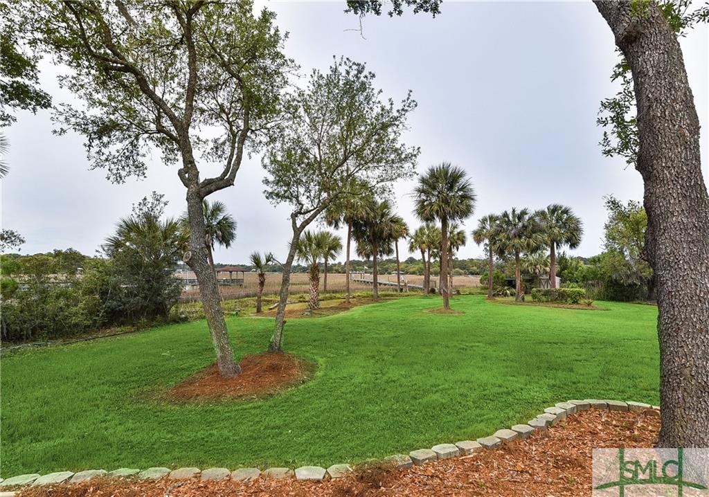 7521 La Roche, Savannah, GA 31406