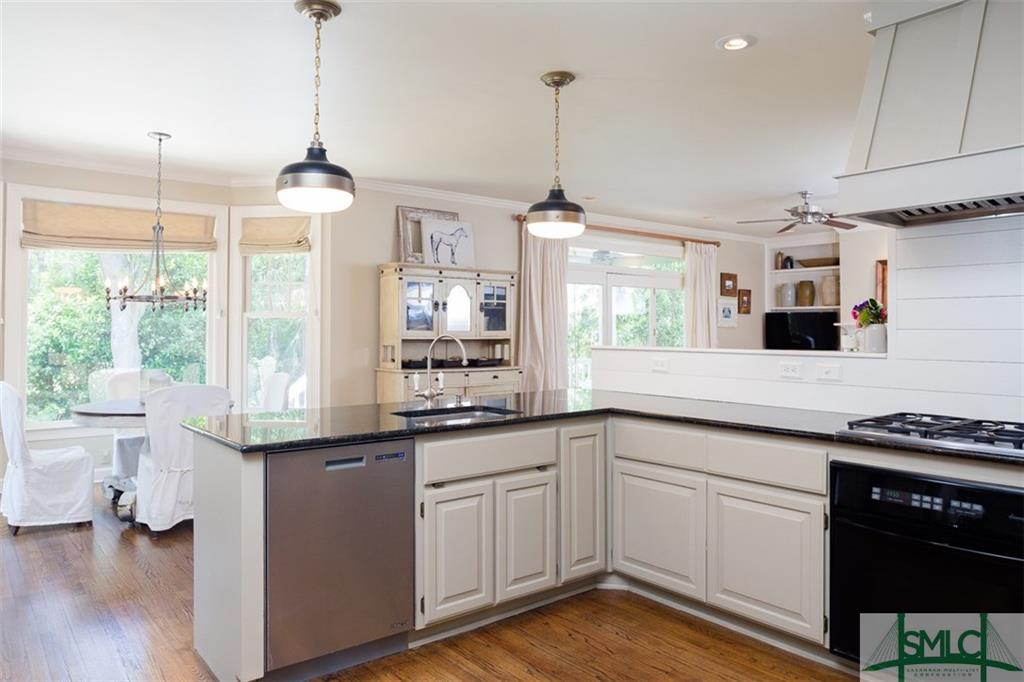1 Skipjack Lane, Savannah, GA 31411