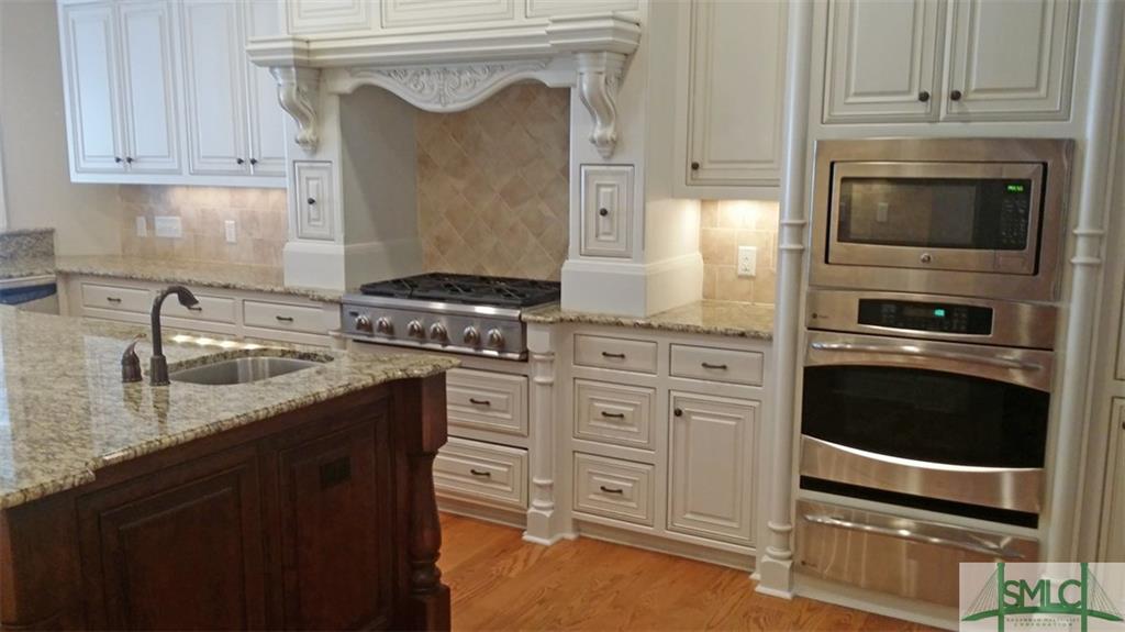 1 Strawberry Lane, Savannah, GA 31411