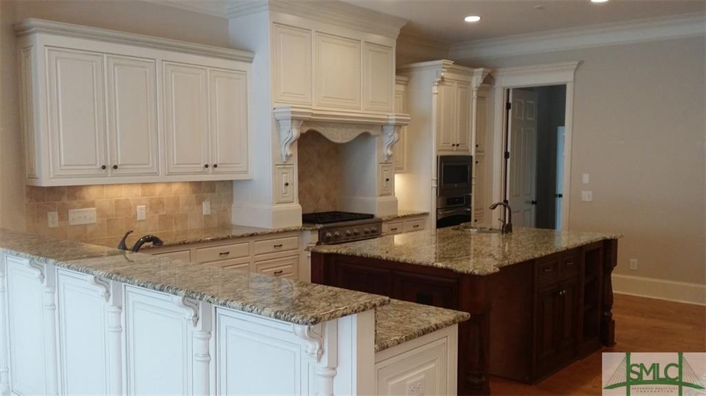 1 Strawberry Lane, Savannah, GA 31411