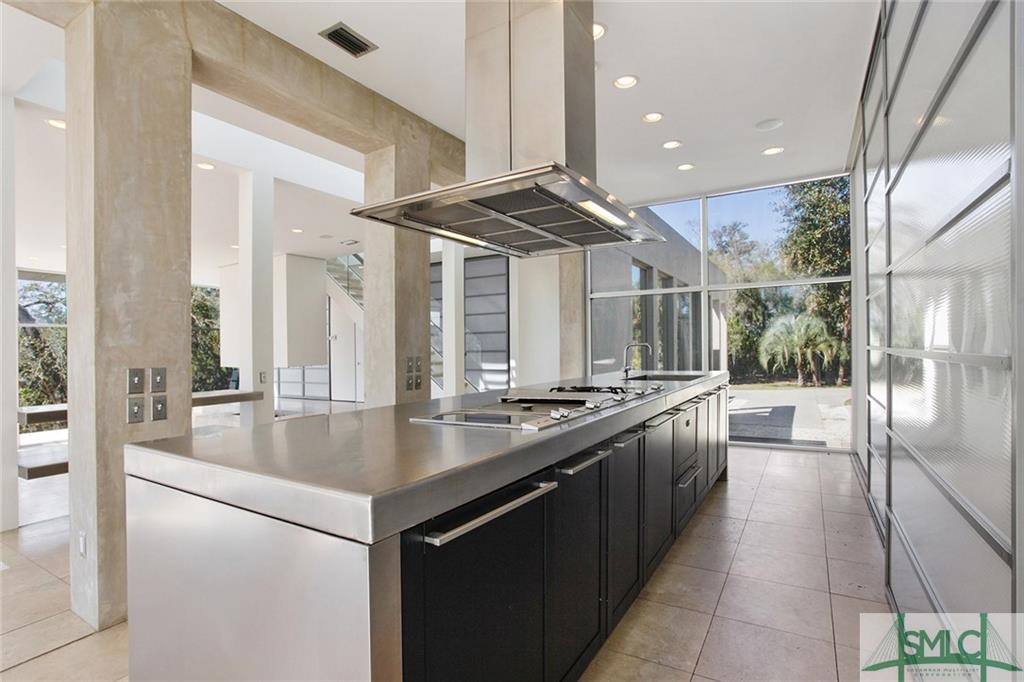 4 Spring Marsh Lane, Savannah, GA 31411