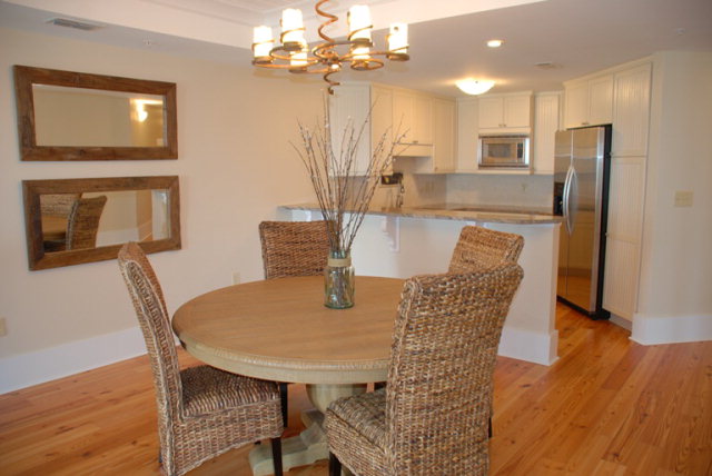 744 Ocean Blvd., St. Simons Island, GA 31522