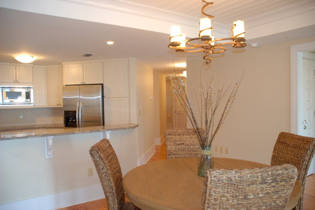 744 Ocean Blvd., St. Simons Island, GA 31522