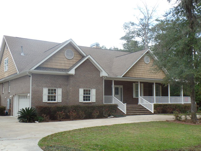 828 Riverview Dr E, St. Marys, GA 31558