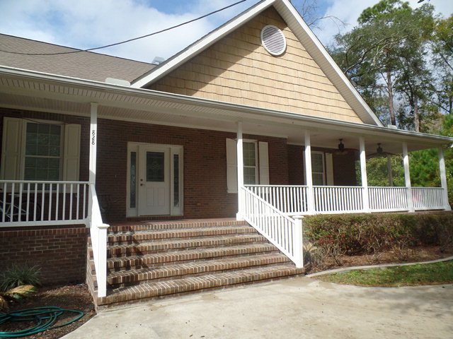 828 Riverview Dr E, St. Marys, GA 31558