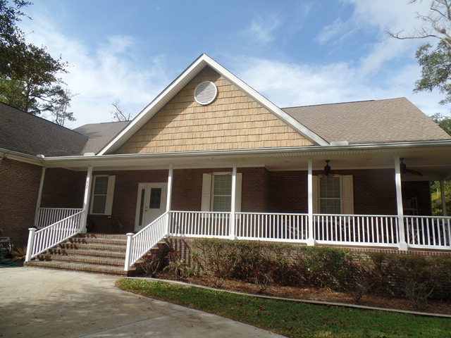 828 Riverview Dr E, St. Marys, GA 31558