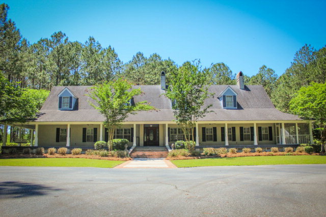 2469 Moore Crossing Road, Valdosta, GA 31603
