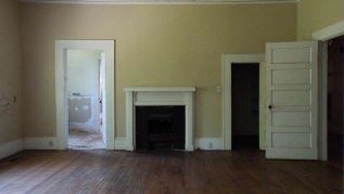 124 S Harney StCamilla, GA, 31730Mitchell County