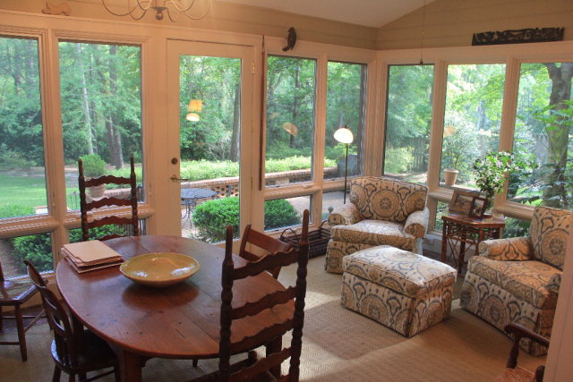 1307 Lovers Lane, Thomasville, GA 31792