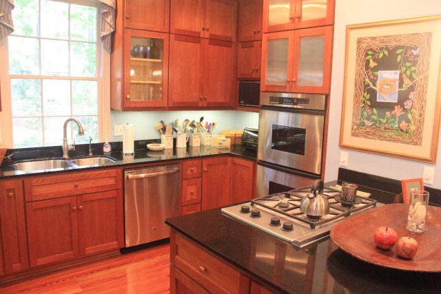 1307 Lovers Lane, Thomasville, GA 31792