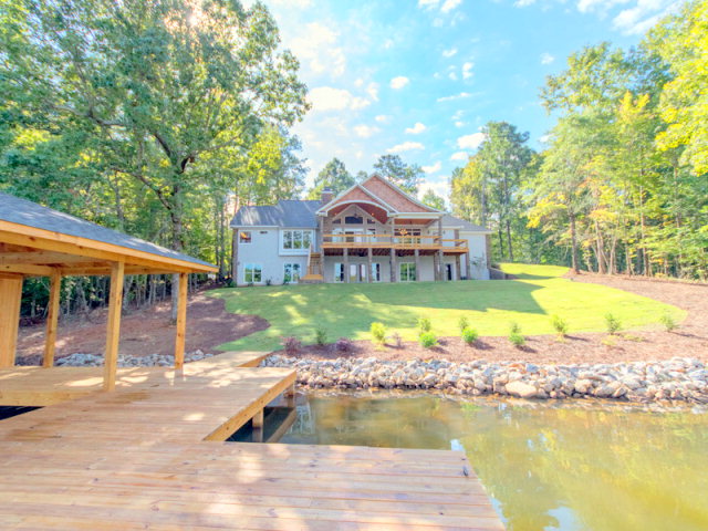 888 MOUNTAIN DRIVE, Hamilton, United States 31811