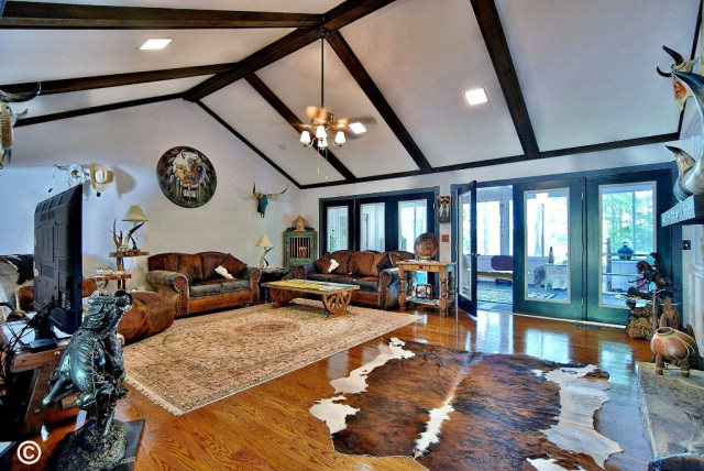 385 PIEDMONT LAKE ROAD, Pine Mountain, GA 31822