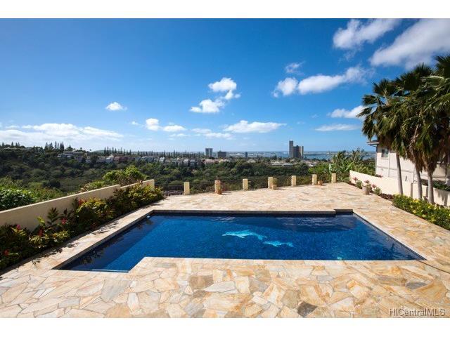 98-628 Kuini Street, Aiea, HI 96701