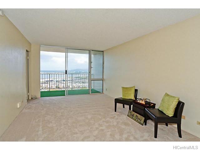 98-099 Uao Street, Aiea, HI 96701