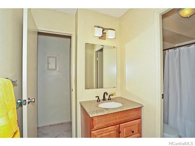 98-099 Uao Street, Aiea, HI 96701