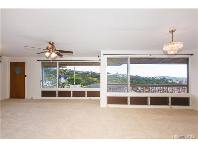 99-760 Aiea Heights Drive, Aiea, HI 96701