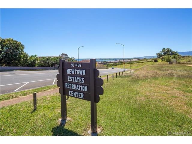 98-1403 Kaahumanu Street, Aiea, HI 96701