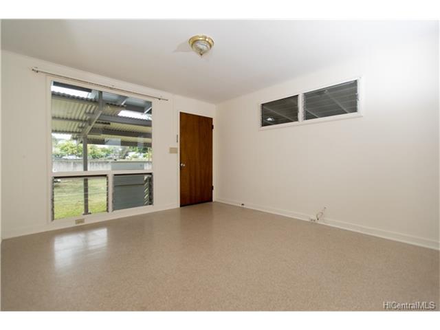 98-172 Pahemo Street, Aiea, HI 96701