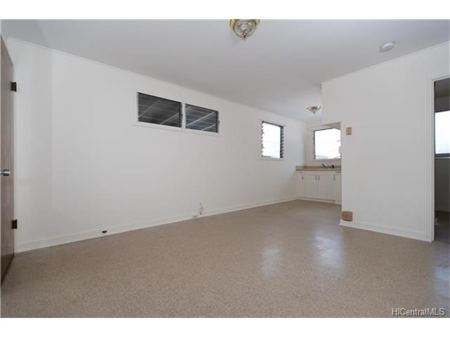 98-172 Pahemo Street, Aiea, HI 96701