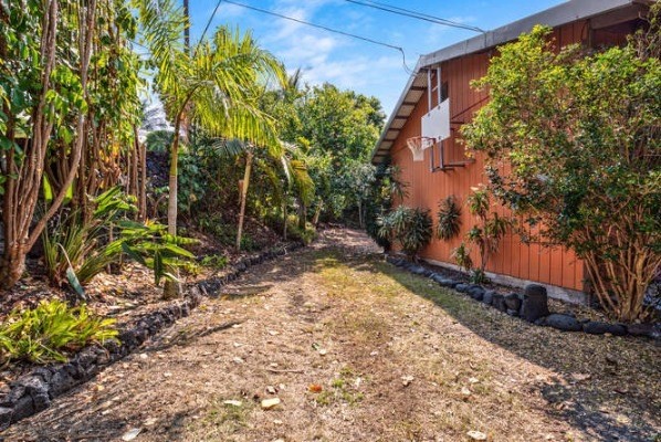 87-498 Kaohe Road, Captain Cook, HI 96704