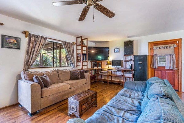 87-498 Kaohe Road, Captain Cook, HI 96704