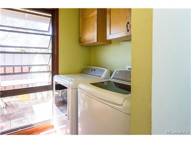 92-1064 Palahia St #12, Kapolei, HI 96707