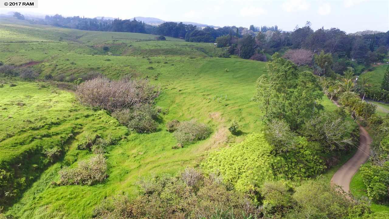 1311Upper Ulumalu, Haiku, HI 96708