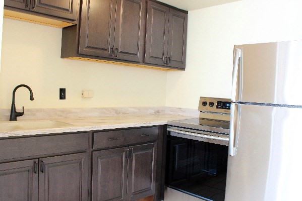 84 PUKIHAE ST, Hilo, HI 96720