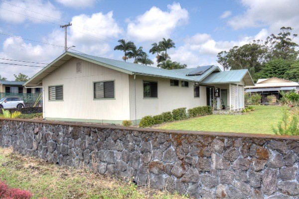 94 HOKULANI ST, Hilo, HI 96720