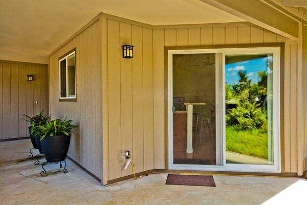 125 Elm Dr., Hilo, HI 96720