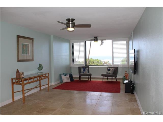 51-636 Kamehameha Highway, Kaaawa, HI 96730