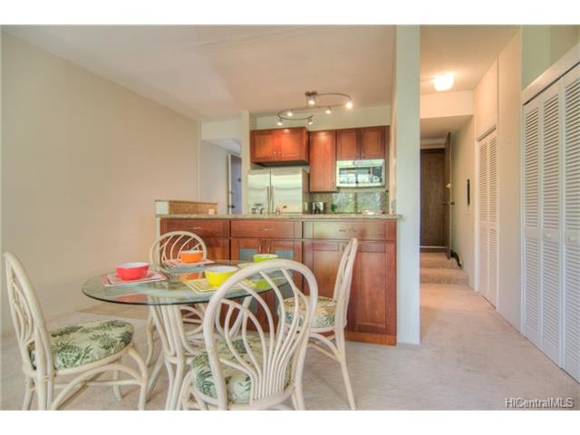 1030 Aoloa Place, Kailua, HI 96734