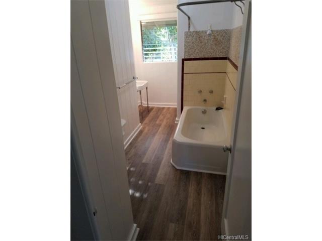 443 Maluniu Avenue, Kailua, HI 96734