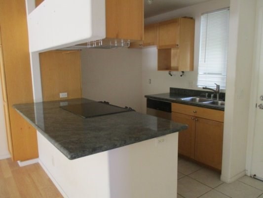 75-6081 ALII DR, KAILUA-KONA, HI 96740