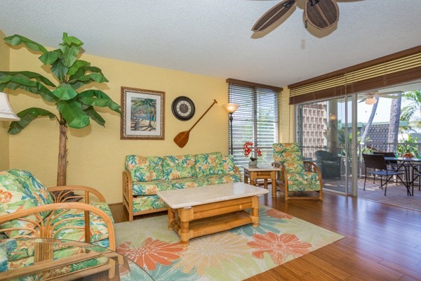 75-6016 ALII DR, KAILUA-KONA, HI 96740