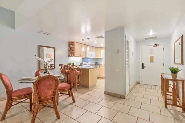 75-6040 ALII DR, KAILUA-KONA, HI 96740