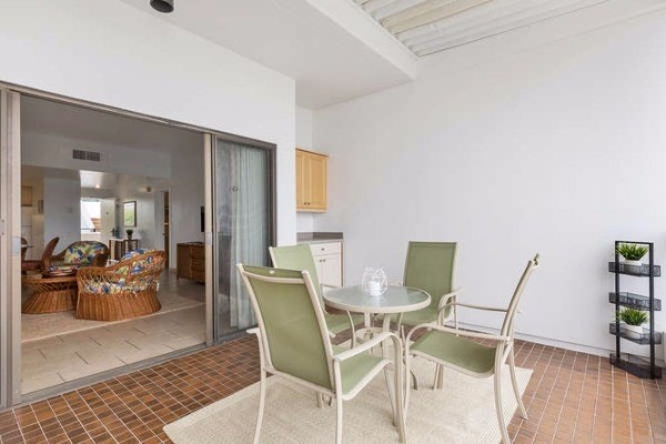 75-6040 ALII DR, KAILUA-KONA, HI 96740