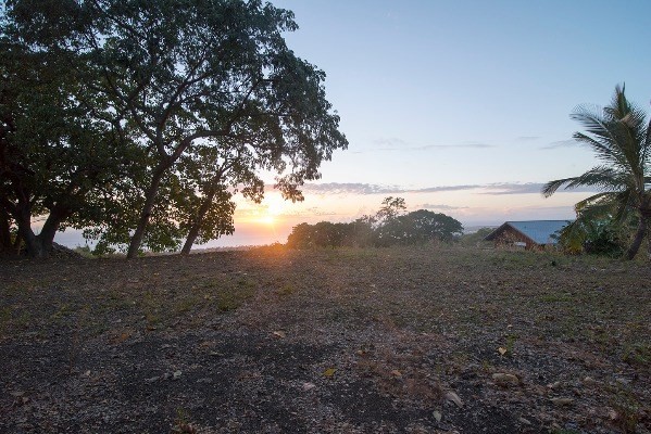 75-646 HUALALAI ROAD, KAILUA-KONA, HI 96740