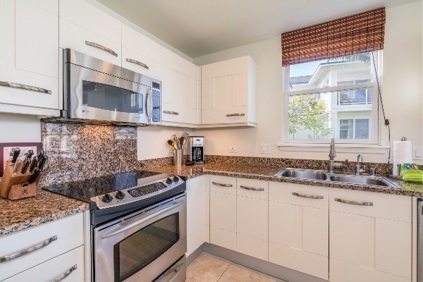78-6833 ALII DR, KAILUA-KONA, HI 96740