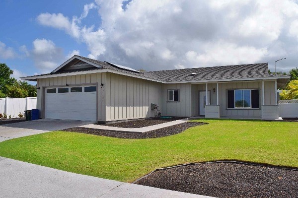 73-1151 Maheu Circle, Kailua, HI 96740