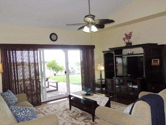 73-1115 Maheu Circle, Kailua Kona, HI 96740