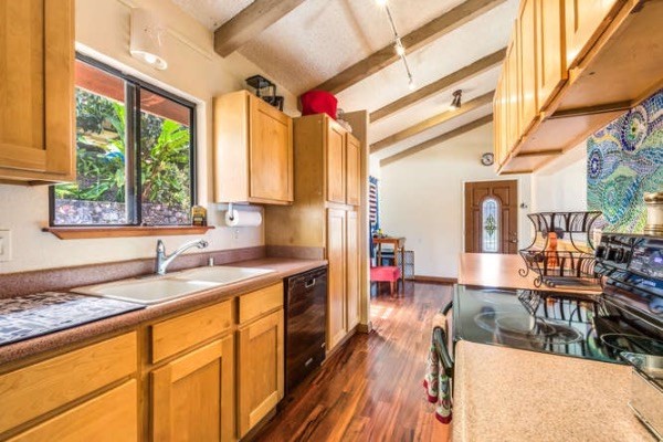 73-1129 MAHILANI DR, KAILUA-KONA, HI 96740