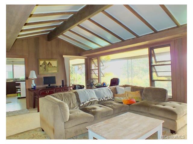 4523 Puuwai Road, Kalaheo, HI 96741