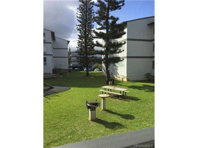 46-261 Kahuhipa Street, Kaneohe, HI 96744
