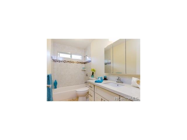 44-131 Mikiola Drive, Kaneohe, HI 96744