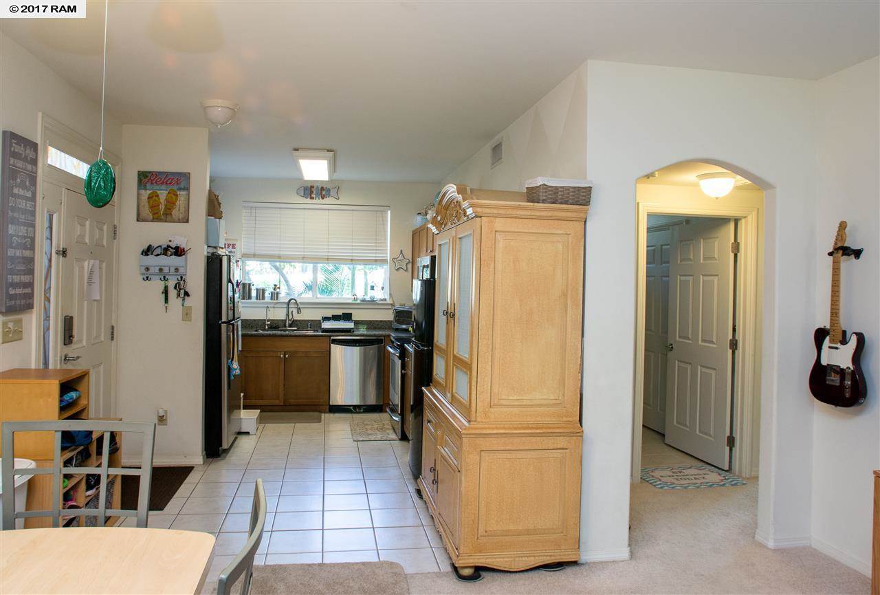 28 Kai Makani Loop, Kihei, HI 96753