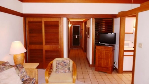 2221 POIPU RD, Koloa, HI 96756