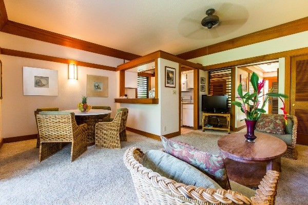 2221 POIPU RD, Koloa, HI 96756