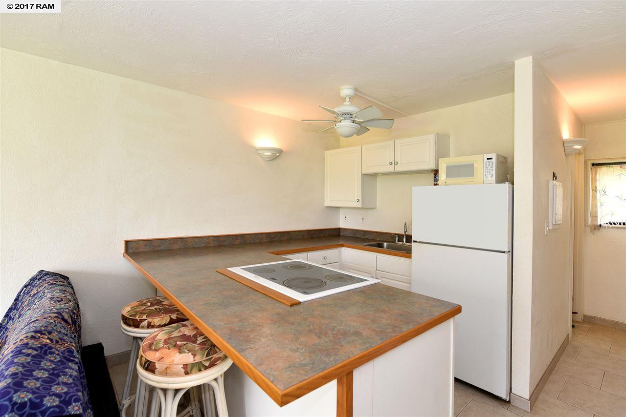 120HUI RD F, Lahaina, HI 96761