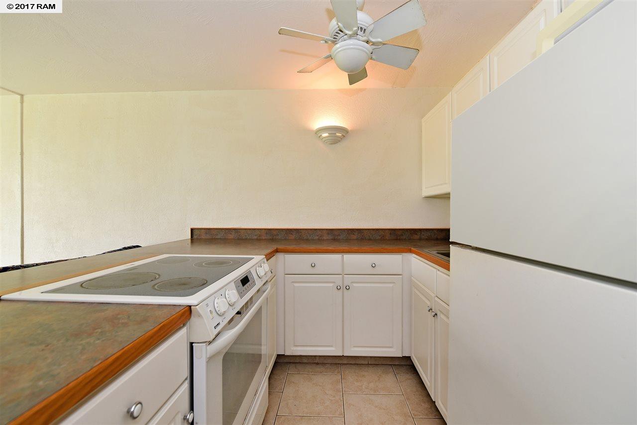 120HUI RD F, Lahaina, HI 96761